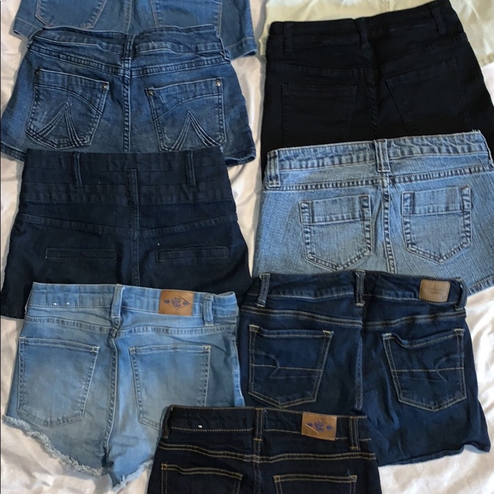 11 shorts 2 khaki and 9 Jean